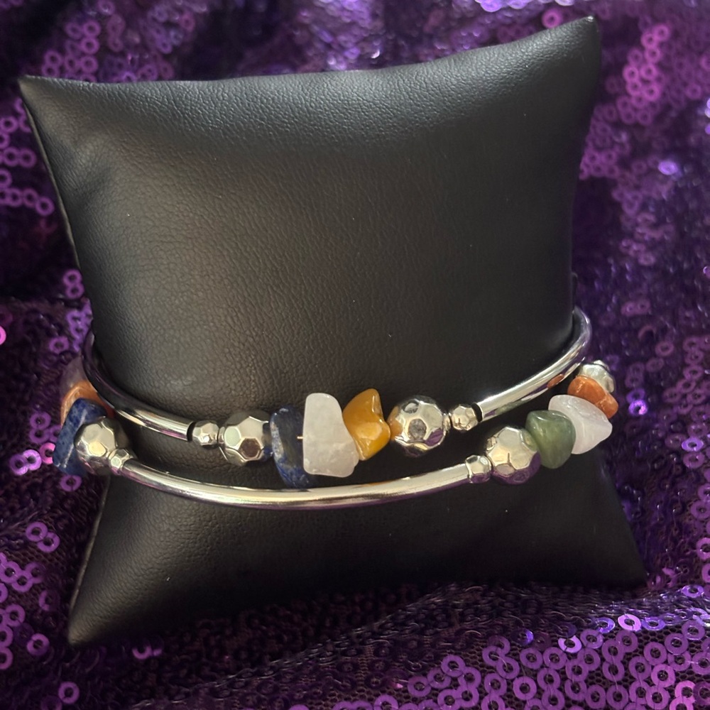 Paparazzi Bar Necklace with Multicolor Stone Chips Earrings, Ring and Bracelet - Picture 5 of 6